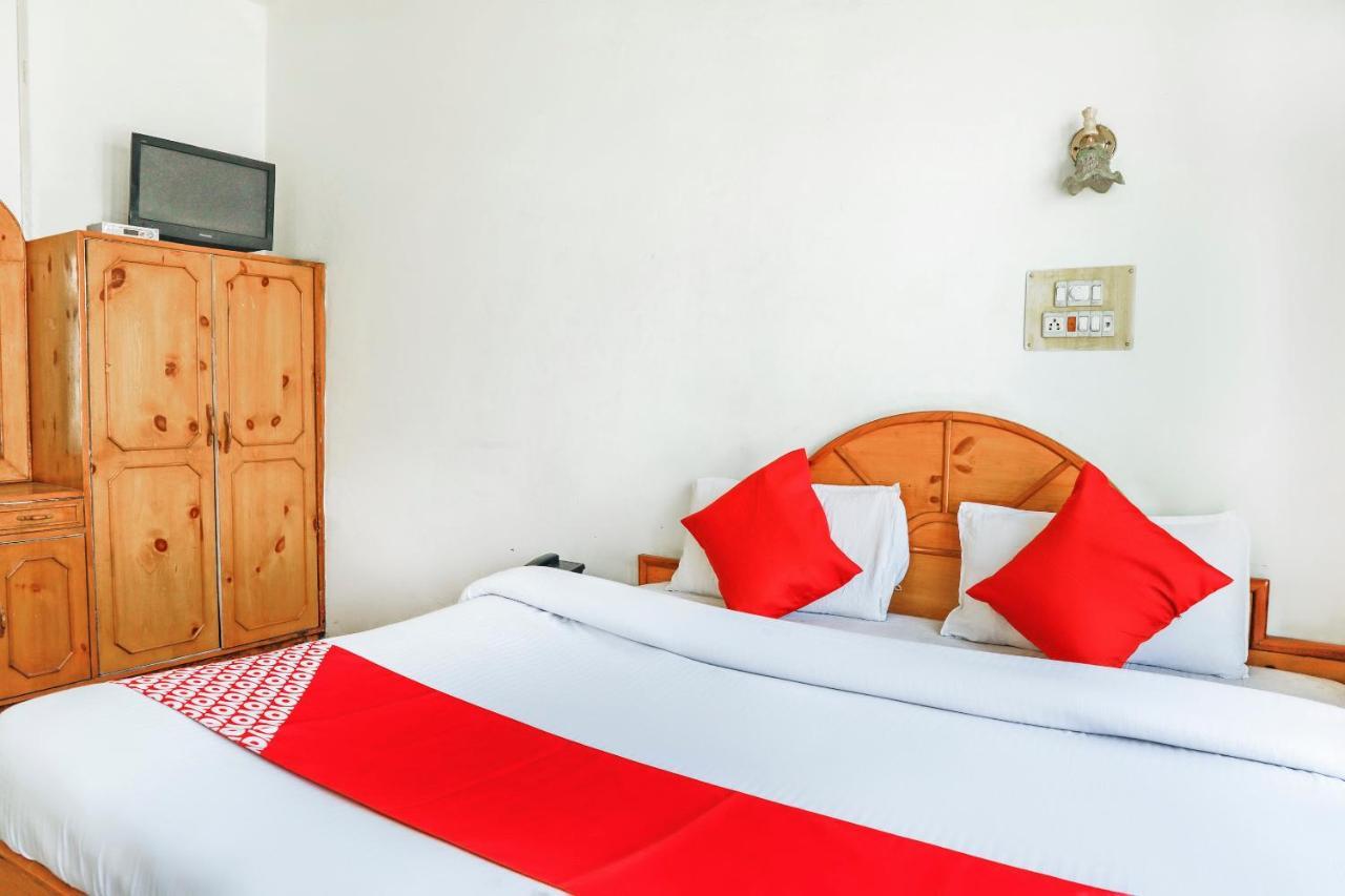 Srīnagar Oyo 72225 Hotel Dilshan المظهر الخارجي الصورة