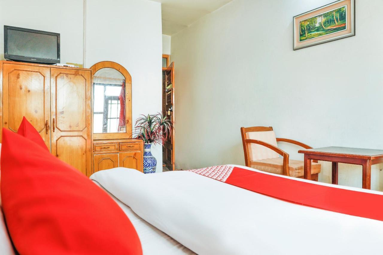 Srīnagar Oyo 72225 Hotel Dilshan المظهر الخارجي الصورة